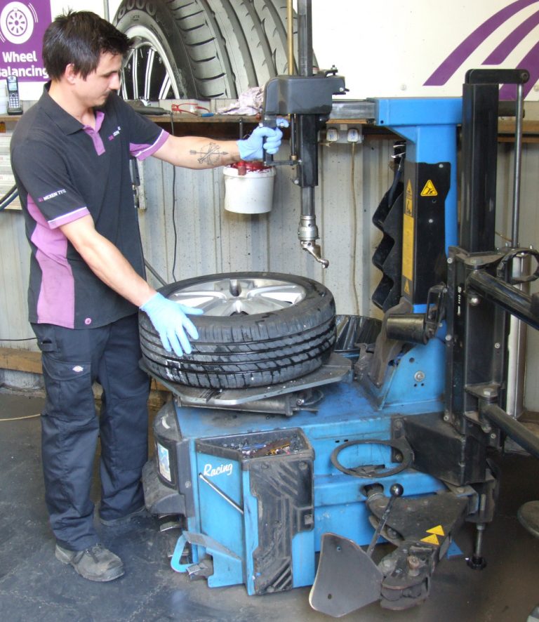 Replacement Tyres Guyhirn Tyres